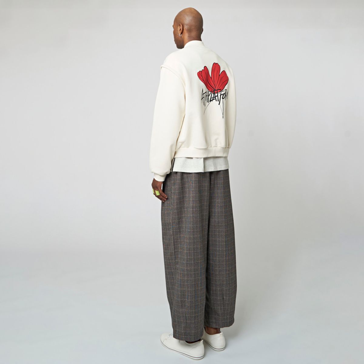 애스플래폼(ATHPLATFORM) AU32JO01 2 in 1 집업_크림