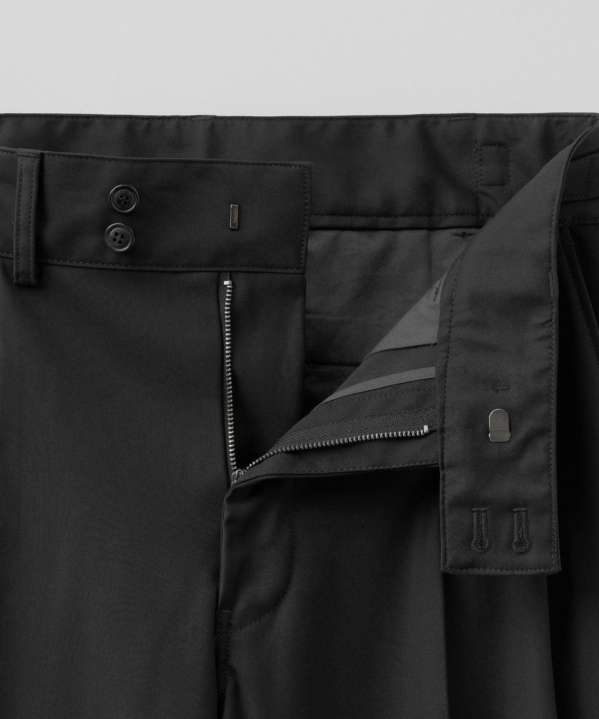 어나더 오피스(ANOTHER OFFICE) [AW] Santiago Slacks Standard (Black)