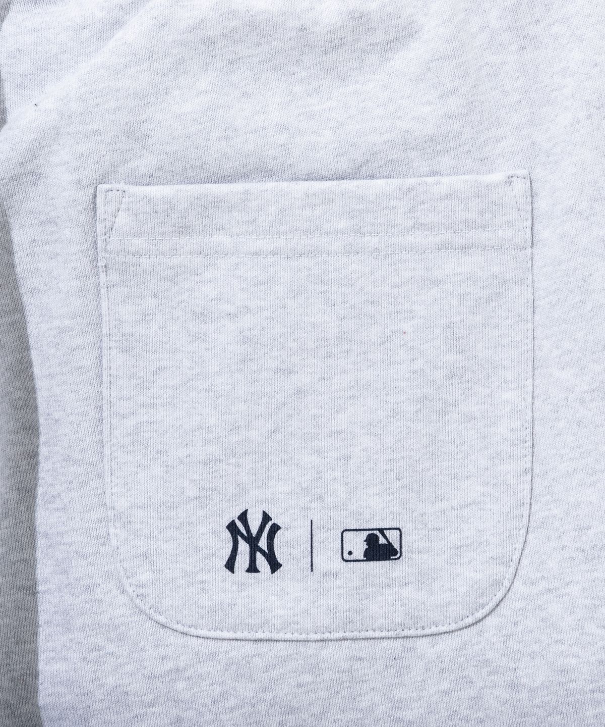 뉴에라(NEW ERA) MLB 뉴욕양키스 아치로고 스웻팬츠 헤더 그레이
