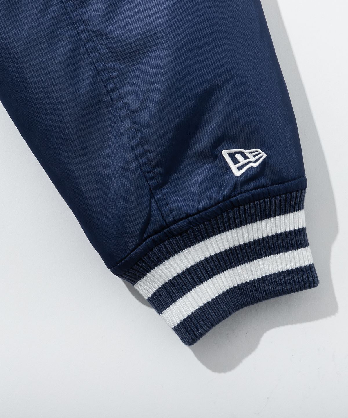 뉴에라(NEW ERA) MLB 뉴욕양키스 스타디움 재킷 네이비
