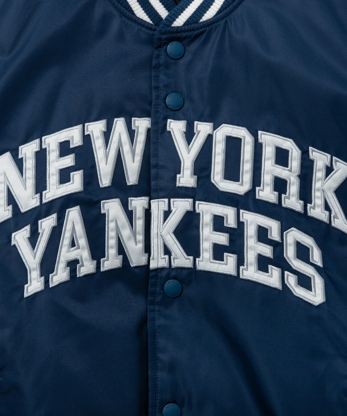 뉴에라(NEW ERA) MLB 뉴욕양키스 아치로고 나일론 스타디움 재킷 블루