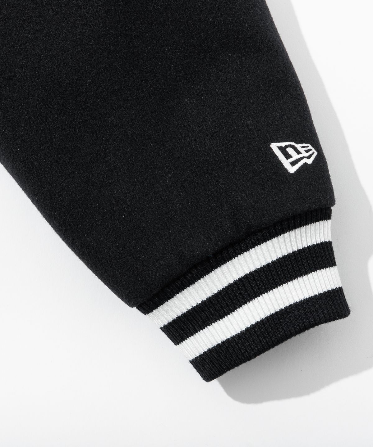 뉴에라(NEW ERA) MLB 뉴욕양키스 월드시리즈 패치 스타디움 재킷 블랙