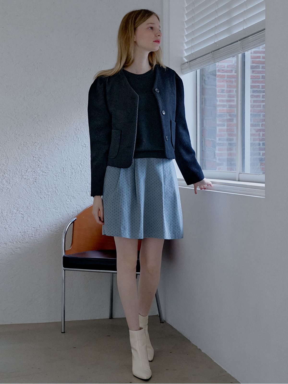 아방(AVANT-G) V-neck Puff Knit Jacket - BLACK