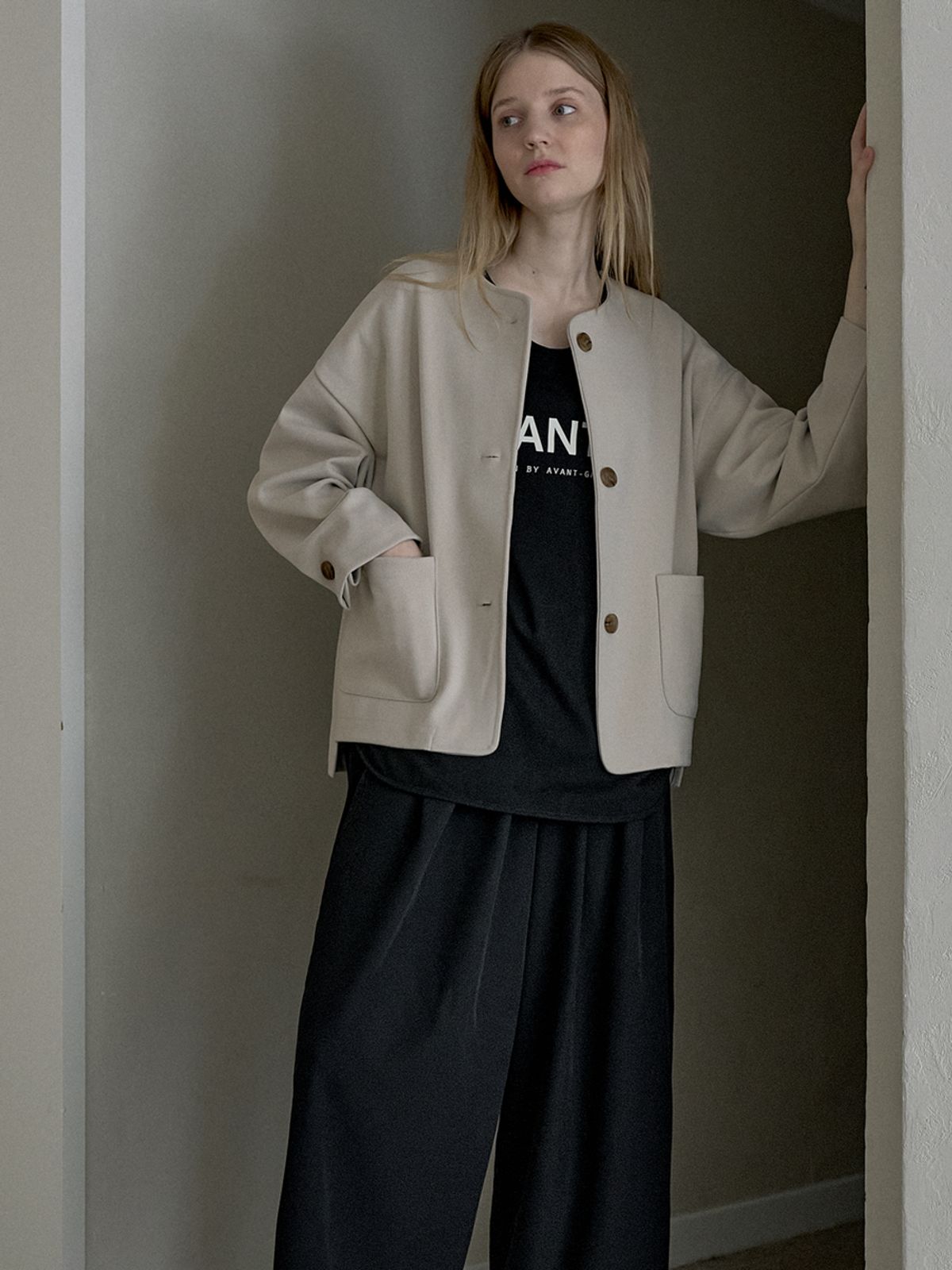 아방(AVANT-G) Overfit Round TR Jacket - BEIGE