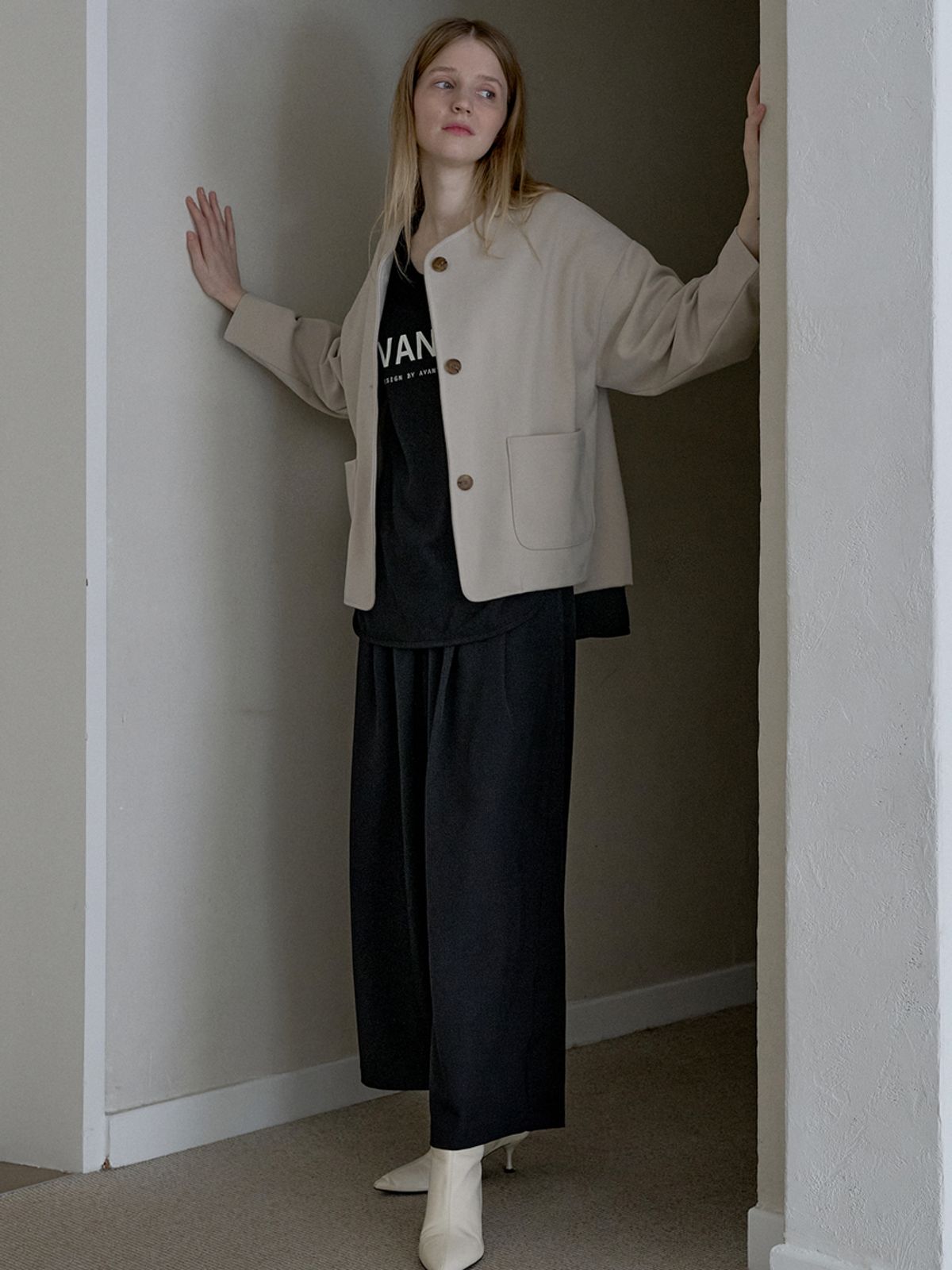 아방(AVANT-G) Overfit Round TR Jacket - BEIGE