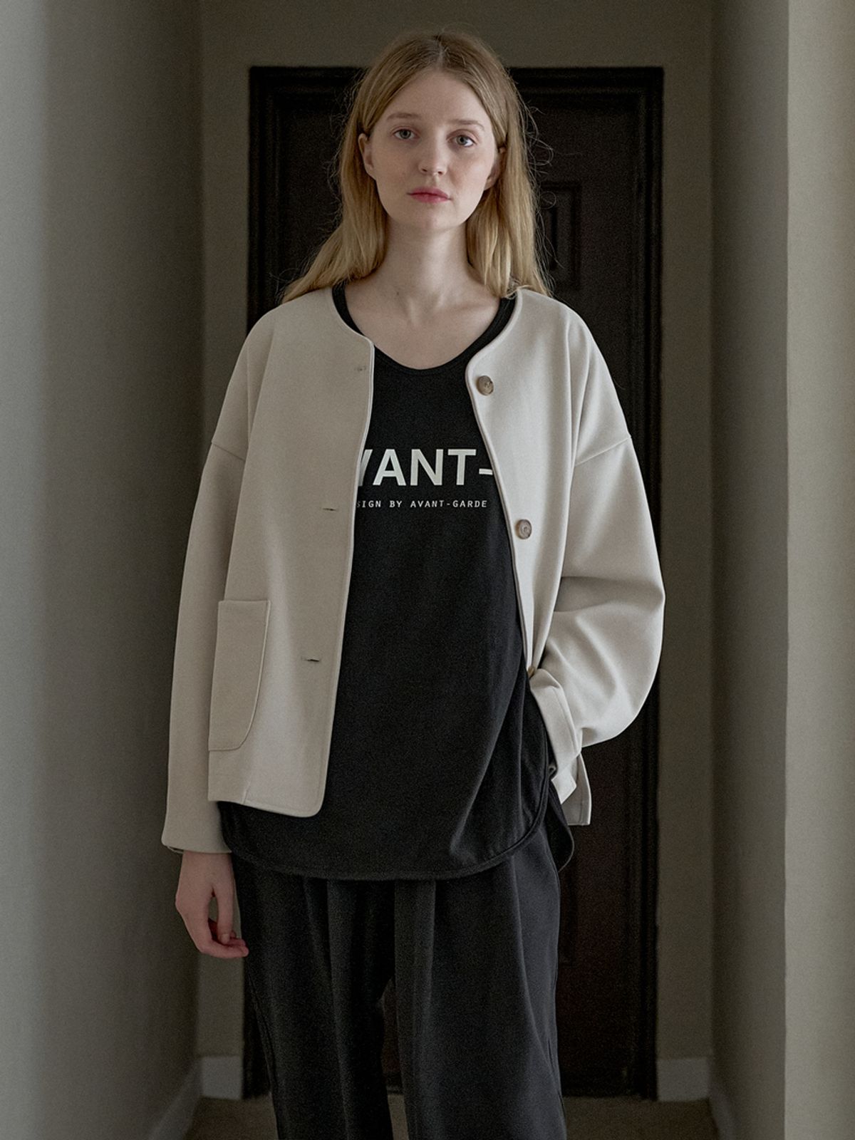 아방(AVANT-G) Overfit Round TR Jacket - BEIGE