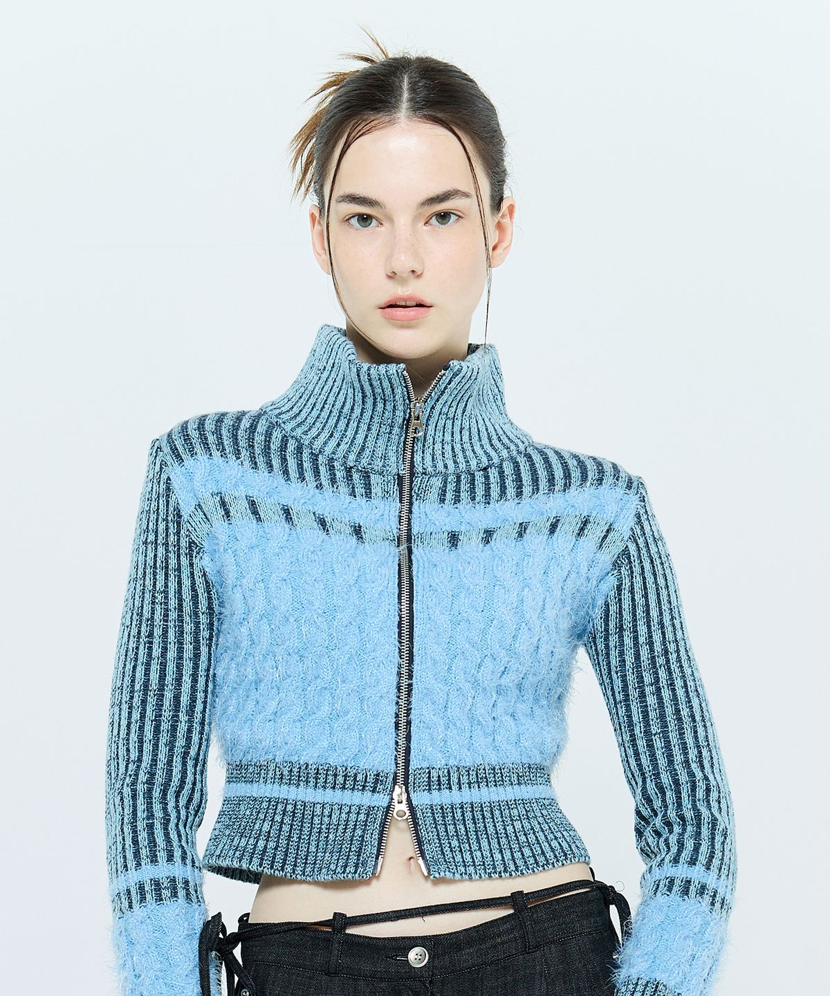 라티젠(LARTIGENT) L6 COLORBLOCK KNIT ZIPUP(BLUE)