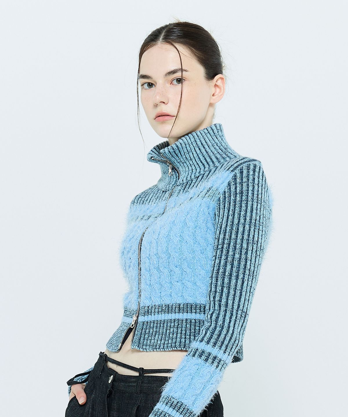 라티젠(LARTIGENT) L6 COLORBLOCK KNIT ZIPUP(BLUE)