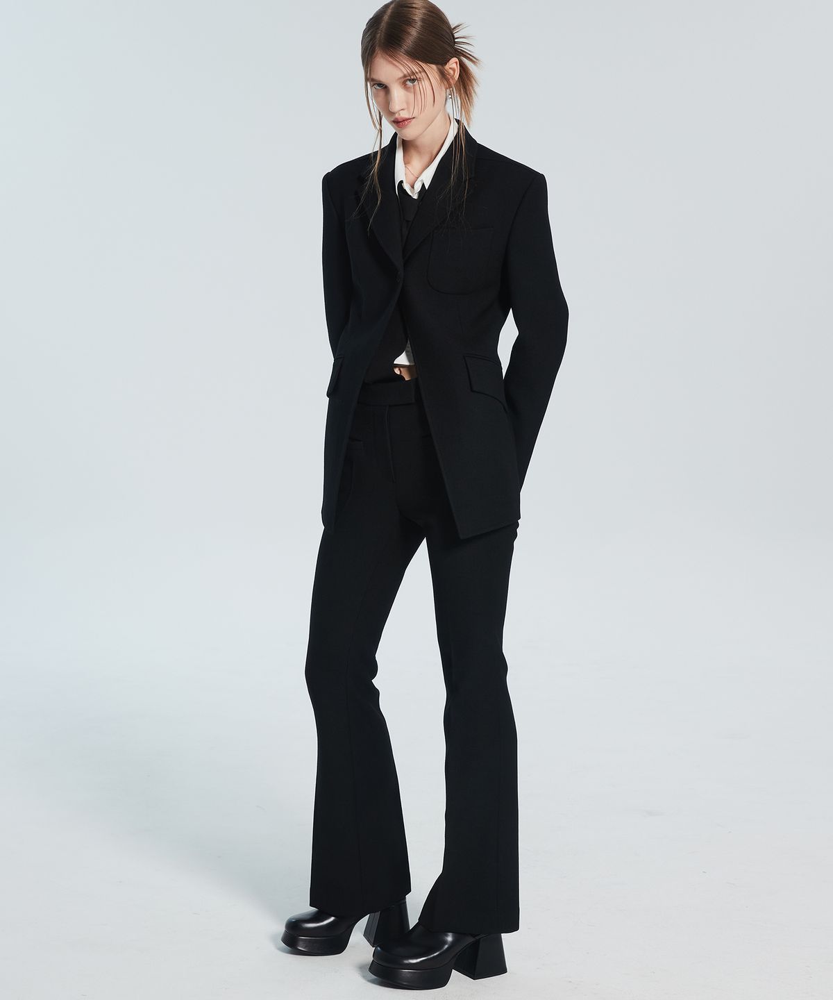라클레르(RACLEUR) RA 세미 부츠컷 울 슬랙스[BLACK]