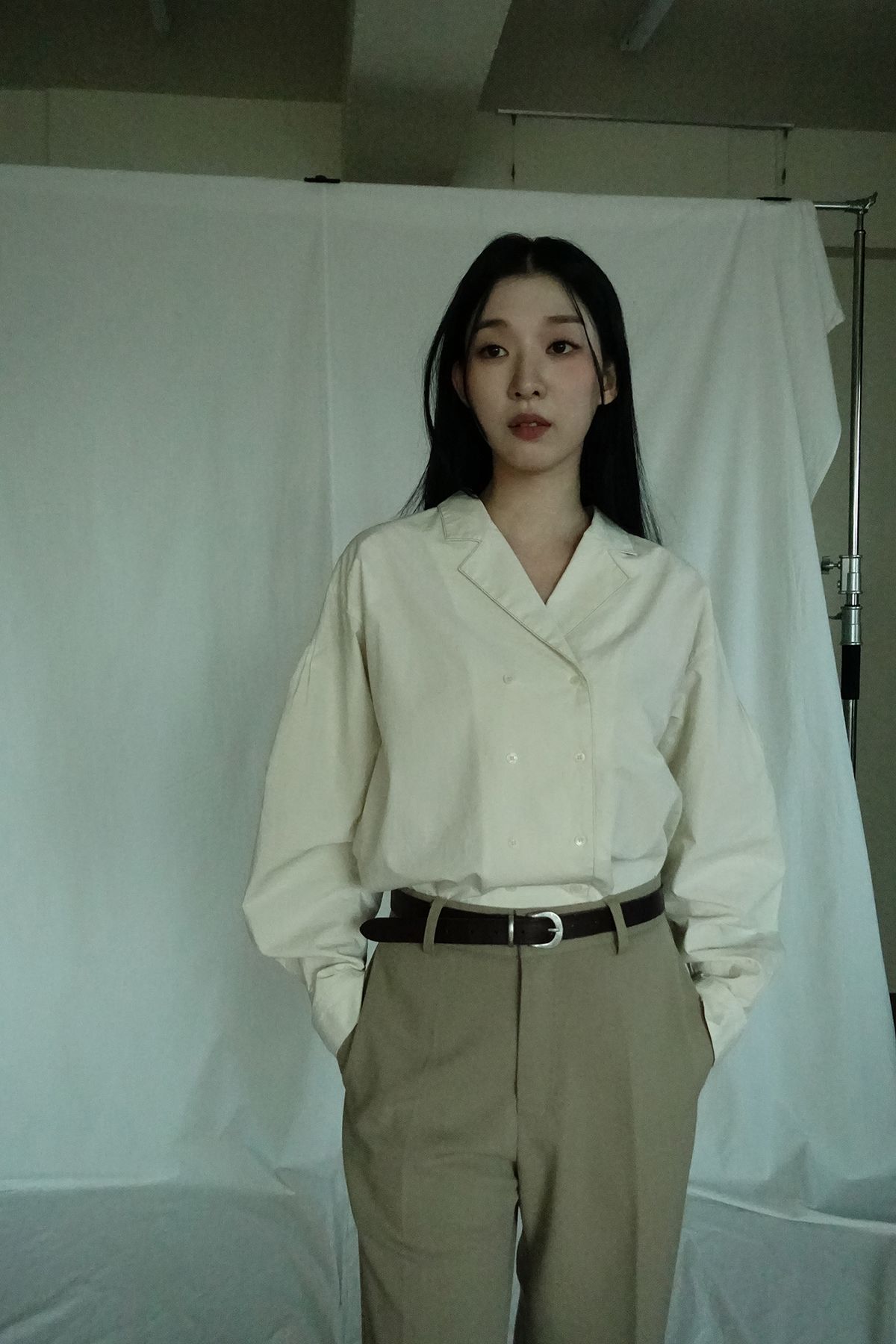 네이로(NAYRO) 핀턱셔츠 아이보리