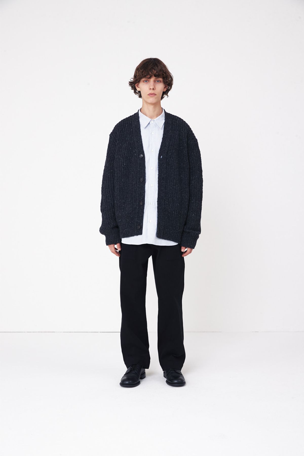 홀리선(HORLISUN) Eliot Low Gauge Knit Cardigan Melange Charcoal