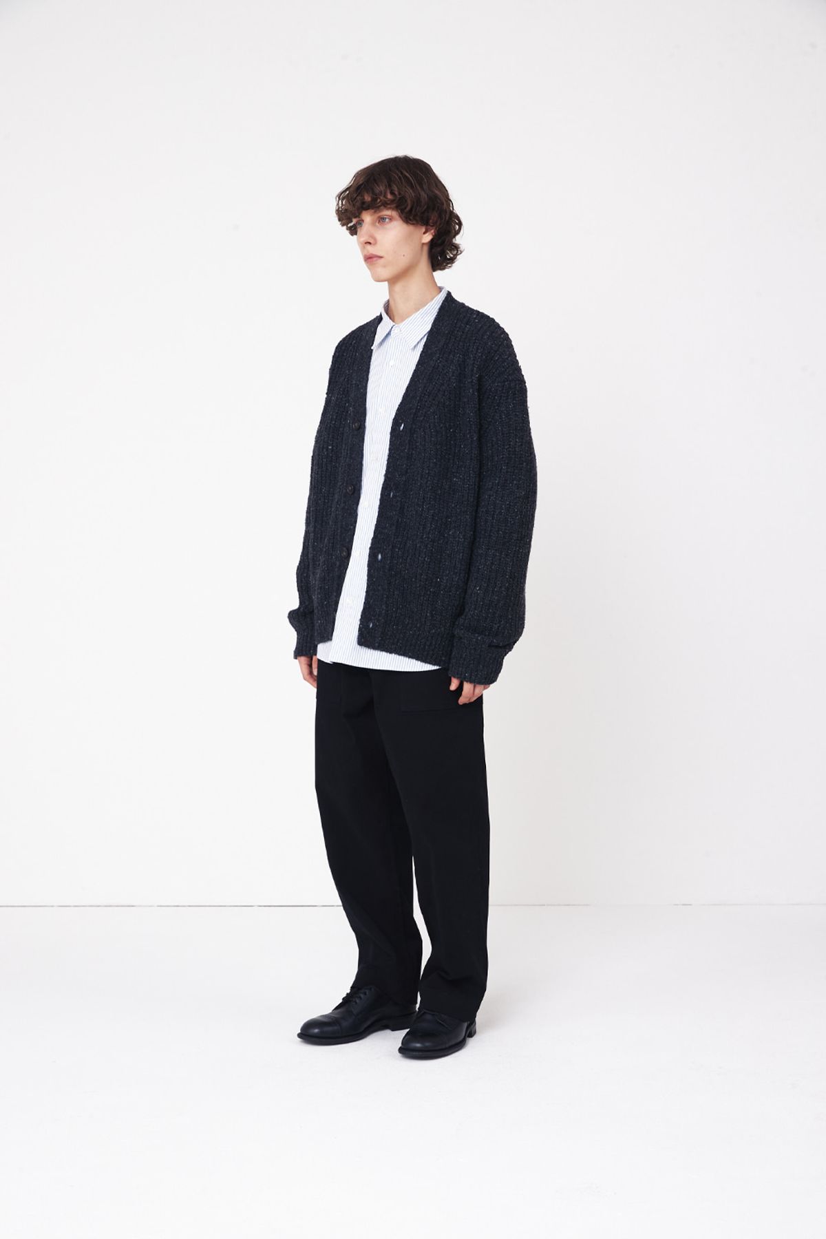 홀리선(HORLISUN) Eliot Low Gauge Knit Cardigan Melange Charcoal