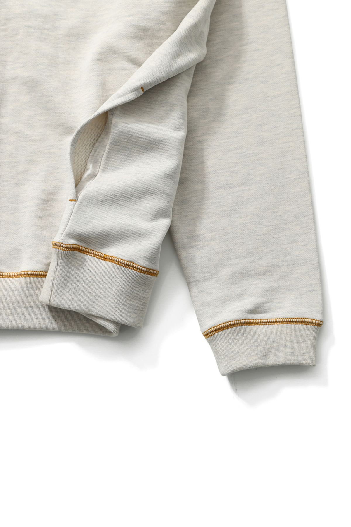 홀리선(HORLISUN) Willow Funnel Stitch Raglan Hoodie Oatmeal