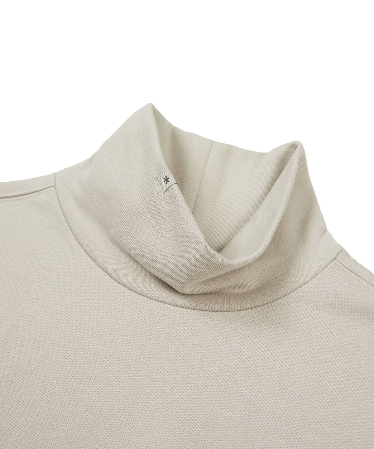 스노우피크 어패럴(SNOWPEAK APPAREL) 랜드 우먼스 모크넥 세미 크롭 기모 맨투맨 Light Beige (S23FWFHT67)