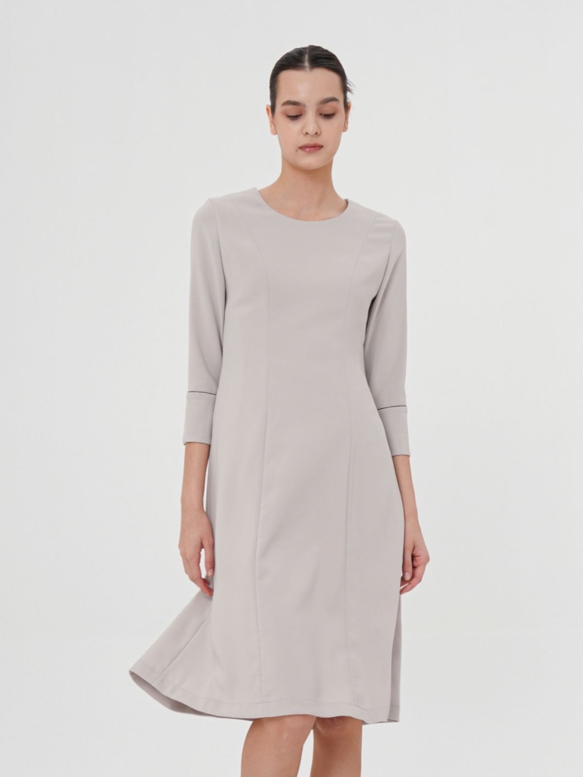 아쿠드(ACUD) Chain Detail Slim Dress _Beige