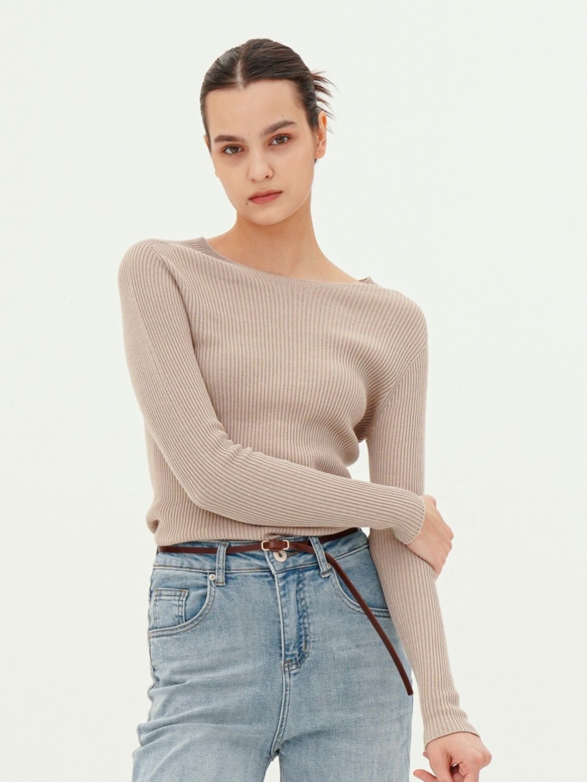 아쿠드(ACUD) Round Neck Ribbed Knit _Beige