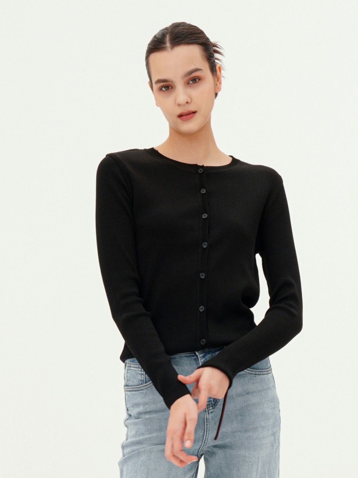 아쿠드(ACUD) Round Neck Ribbed Cardigan _Black