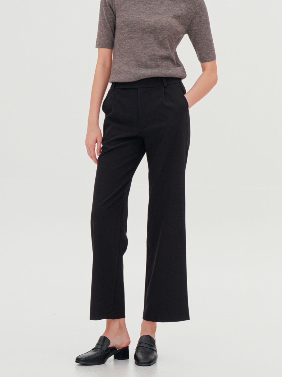 아쿠드(ACUD) Semi Wide Slacks _Black