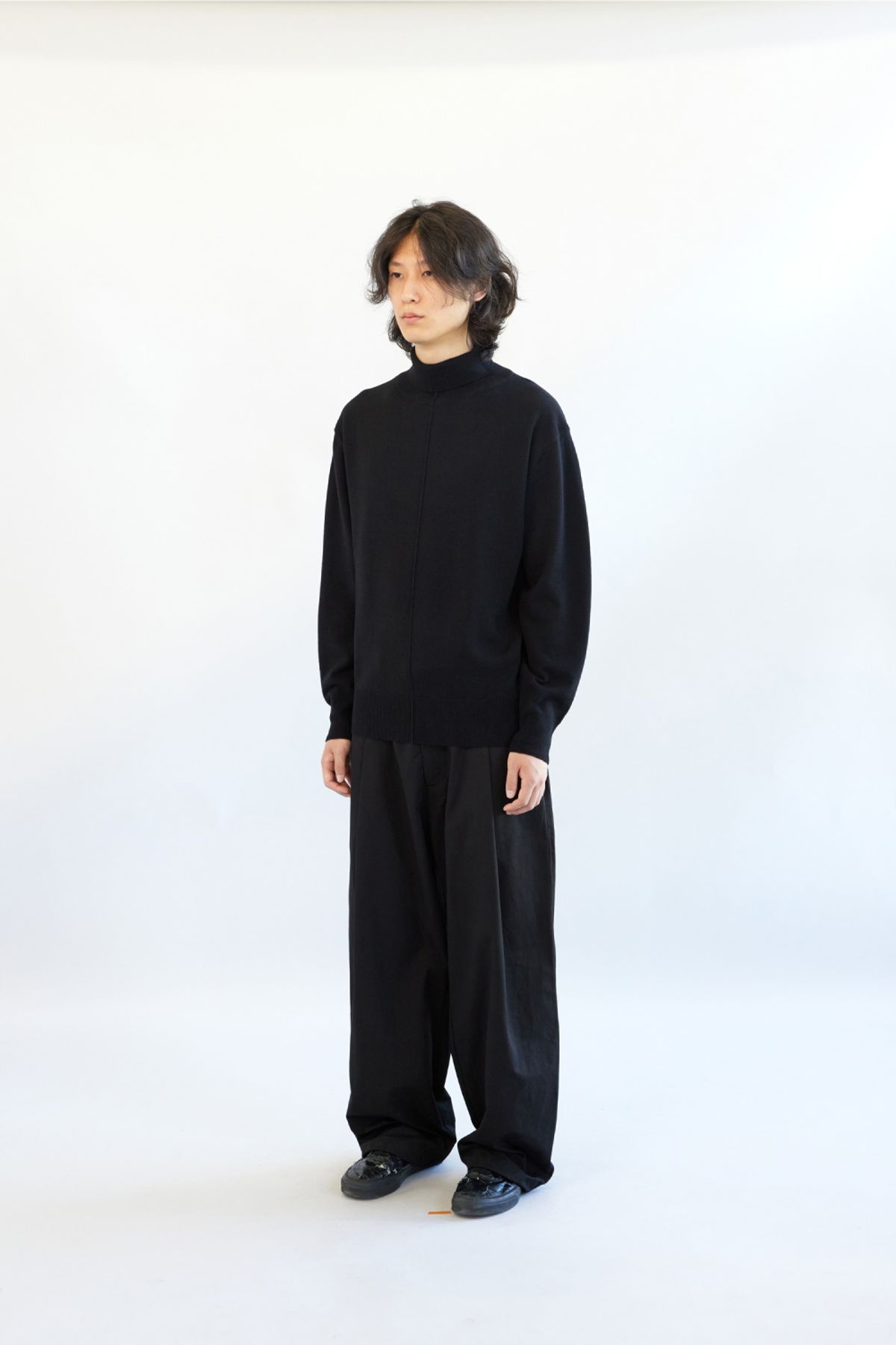 해칭룸(HATCHINGROOM) Turtleneck Knit Black