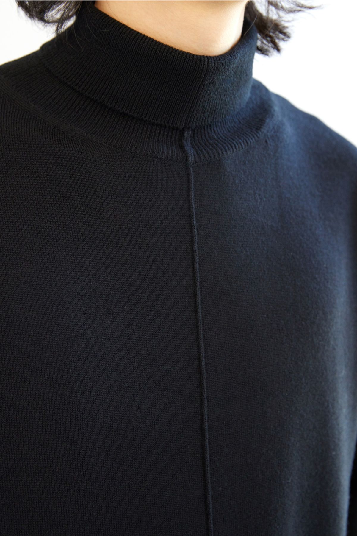 해칭룸(HATCHINGROOM) Turtleneck Knit Black