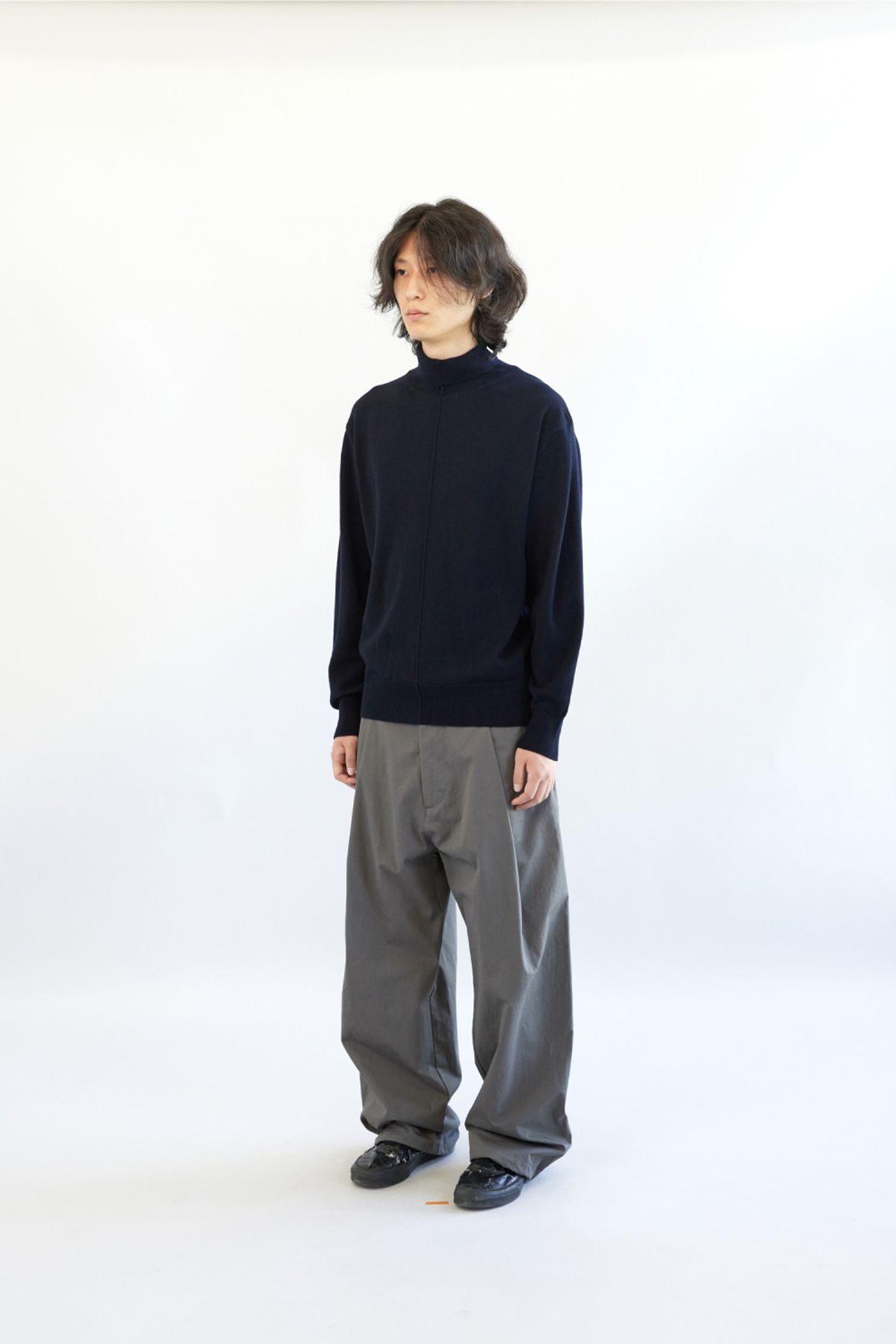 해칭룸(HATCHINGROOM) Turtleneck Knit Dark Navy