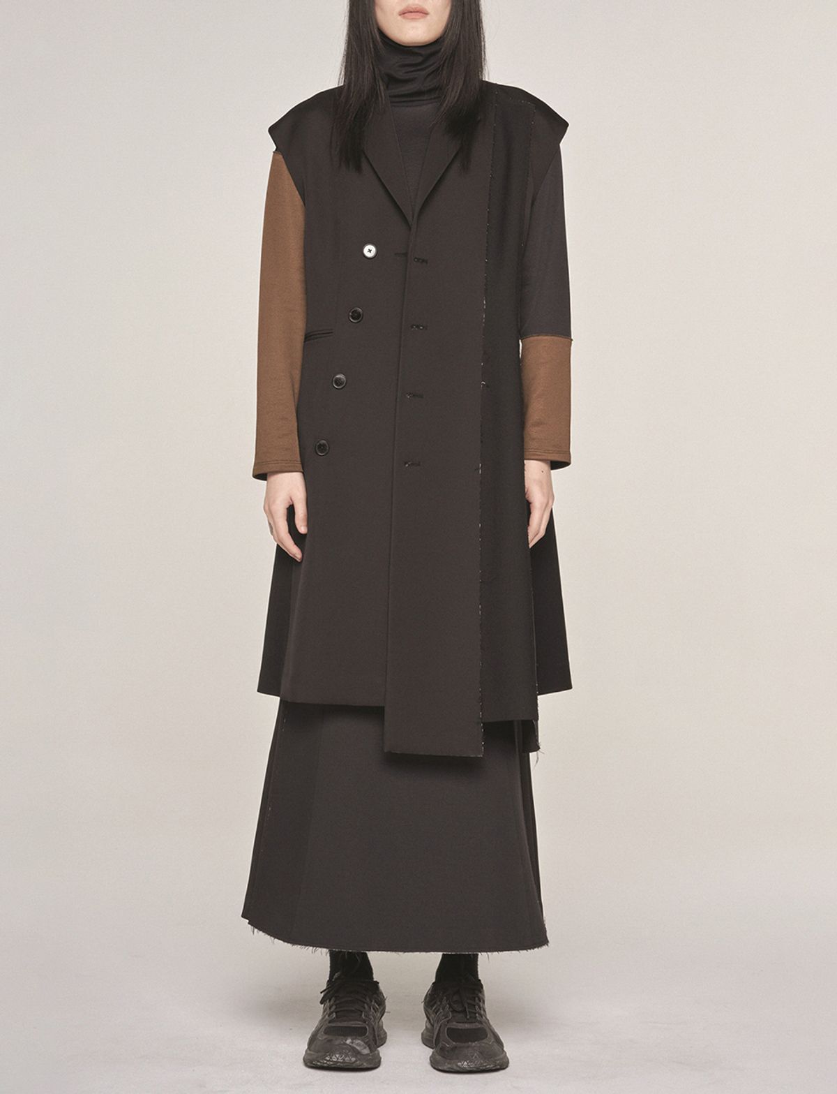 래코드(RECODE) Patch Work Long Vest_RQVAA23501BKX