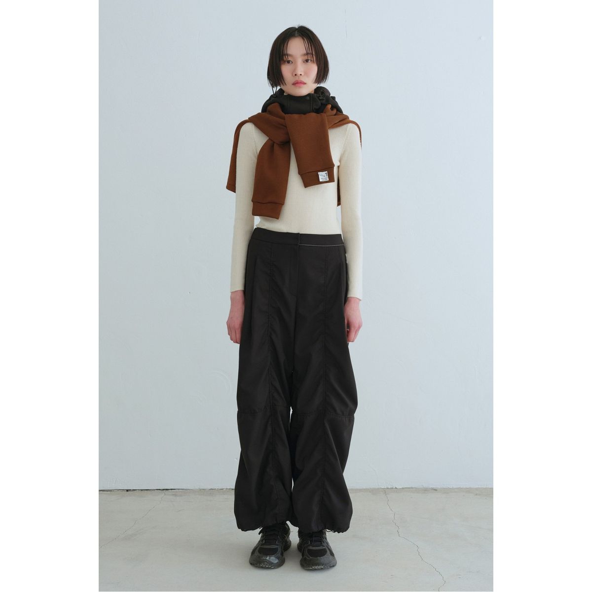 래코드(RECODE) Voluminous Wide Long Pants_RQPAA23517BKX