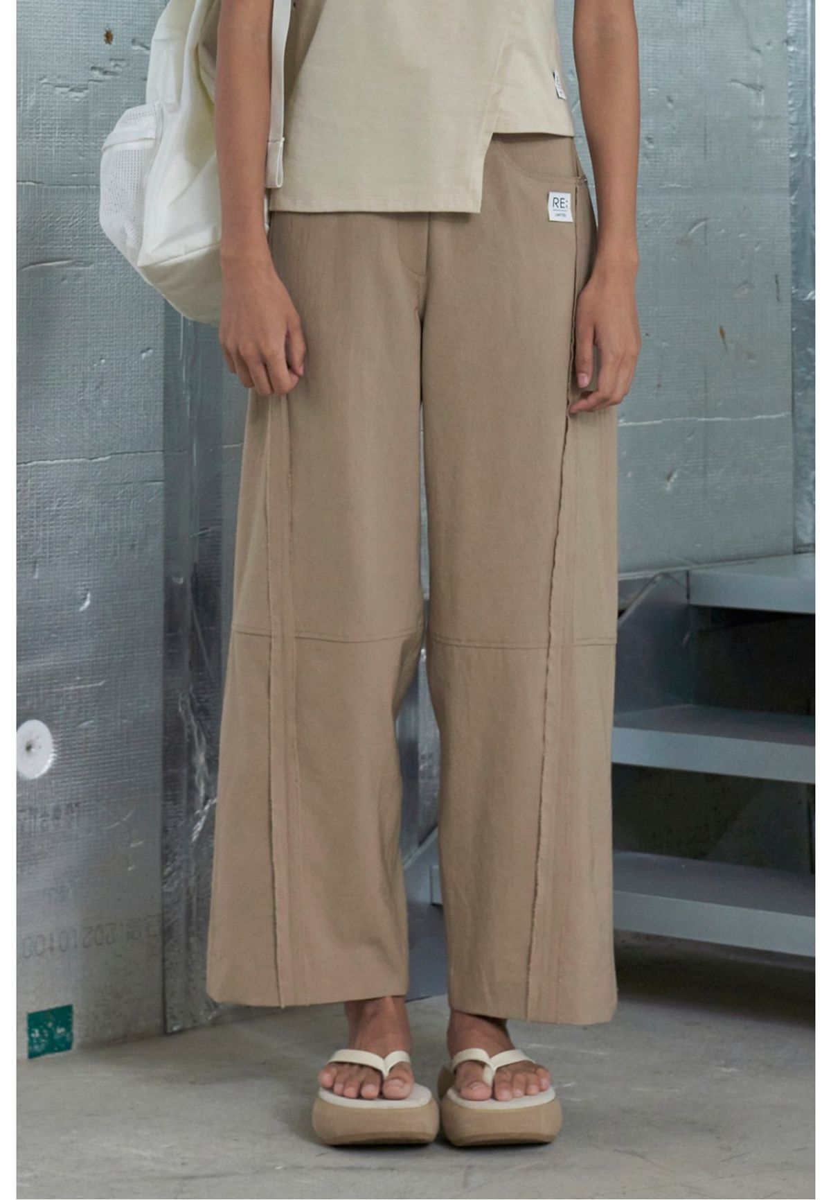 래코드(RECODE) Cut-Out Detail Pants_RQPAM23595BEX