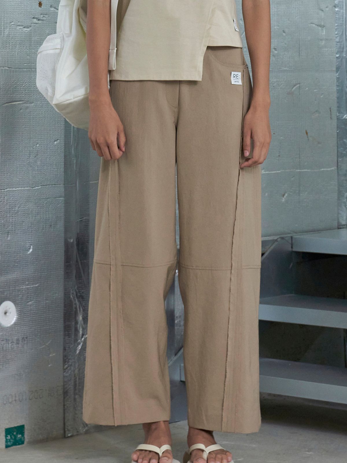 래코드(RECODE) Cut-Out Detail Pants_RQPAM23595BEX