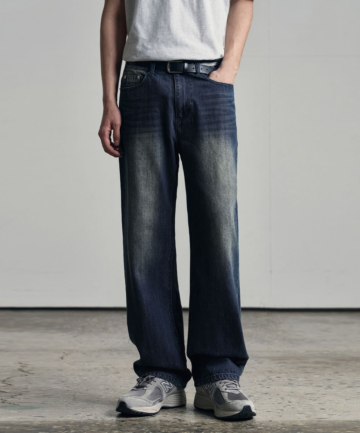 아워데이즈(OURDAYZ) 세미 와이드 데님 팬츠 [WASHED VINTAGE BLUE]