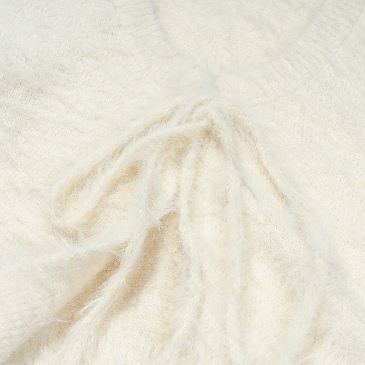 엑스트라오디너리(EXTRAORDINARY) WOMENS FUR CARDIGAN IVORY