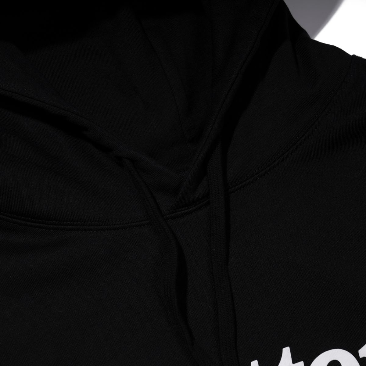 엑스트라오디너리(EXTRAORDINARY) B.S.C HOODIE BLACK
