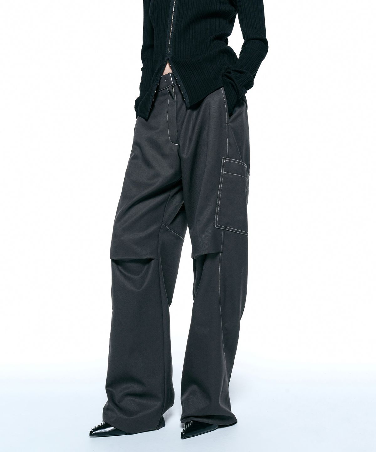 인사일런스 우먼(INSILENCE WOMEN) 울 카고 스티치 팬츠 DARK GREY