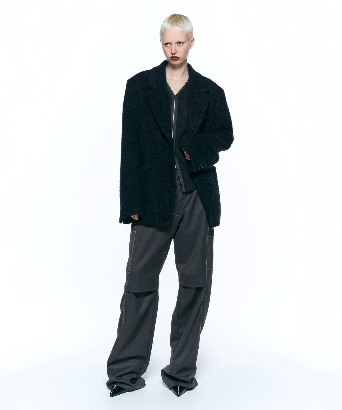 인사일런스 우먼(INSILENCE WOMEN) 울 카고 스티치 팬츠 DARK GREY