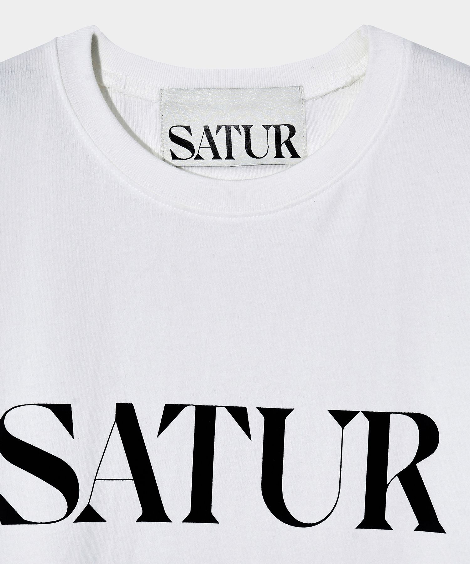 MUSINSA | SATUR Classic Letter Logo Short Sleeve T-Shirt