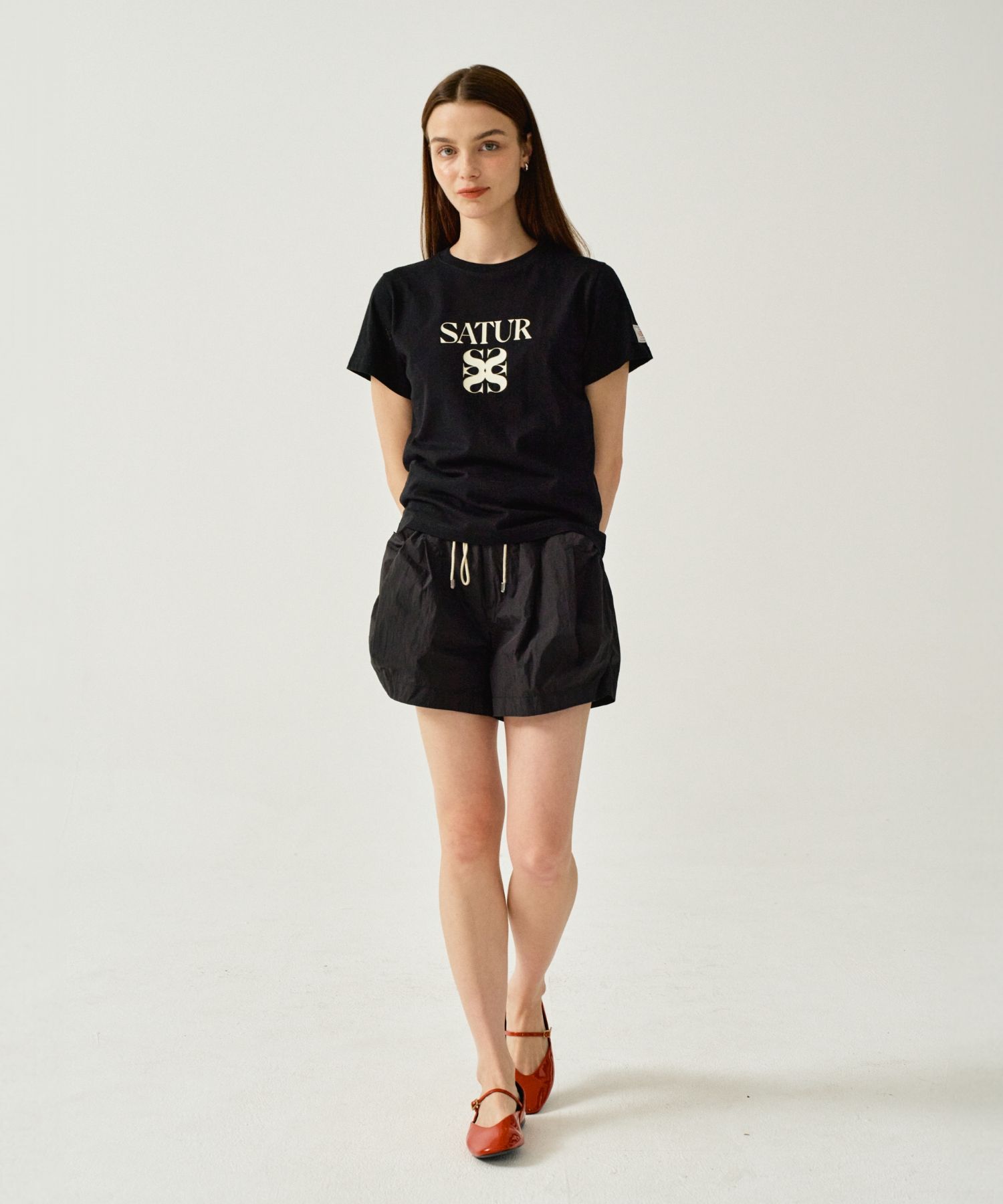 MUSINSA | SATUR Classic Logo Short Sleeve T-Shirt Classic Black