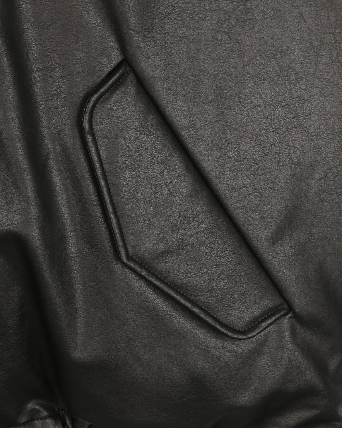 비슬로우(BESLOW) OVERSIZED M65 HOOD SHORT DOWN PARKA VEGAN LEATHER BLACK
