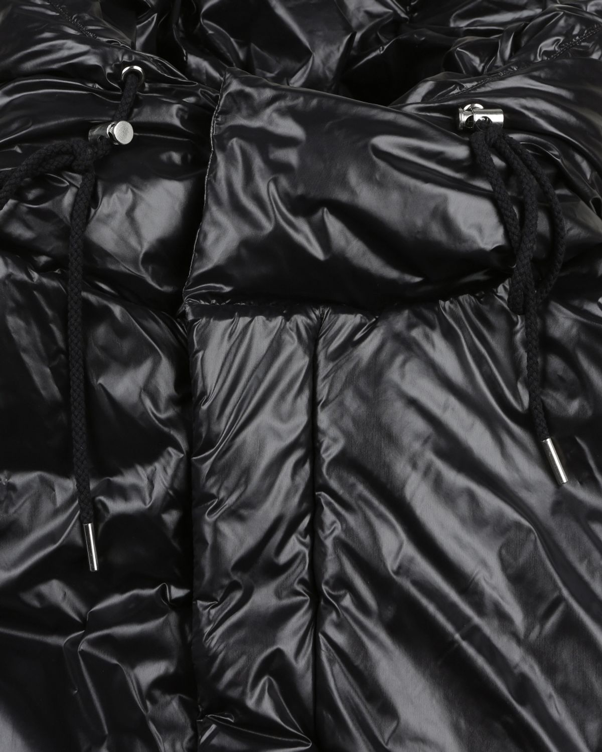 비슬로우(BESLOW) OVERSIZED M65 HOOD SHORT DOWN PARKA GLOSSY BLACK
