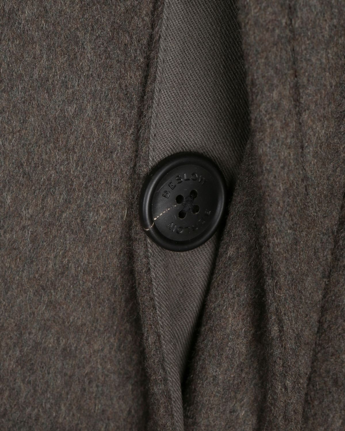 비슬로우(BESLOW) OVERSIZED CASHMERE BALMACAAN COAT MELANGE DARK OLIVE