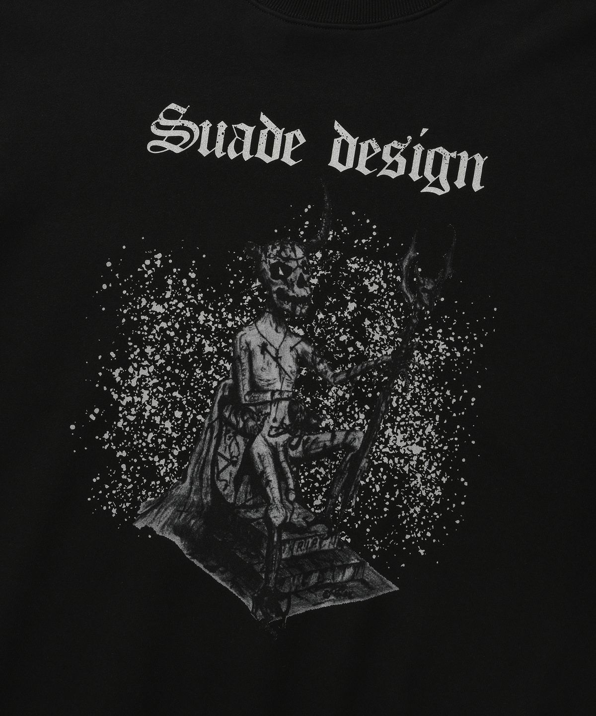 스웨이드(SUADE) DEVIL SKULL CREWNECK [BLACK]