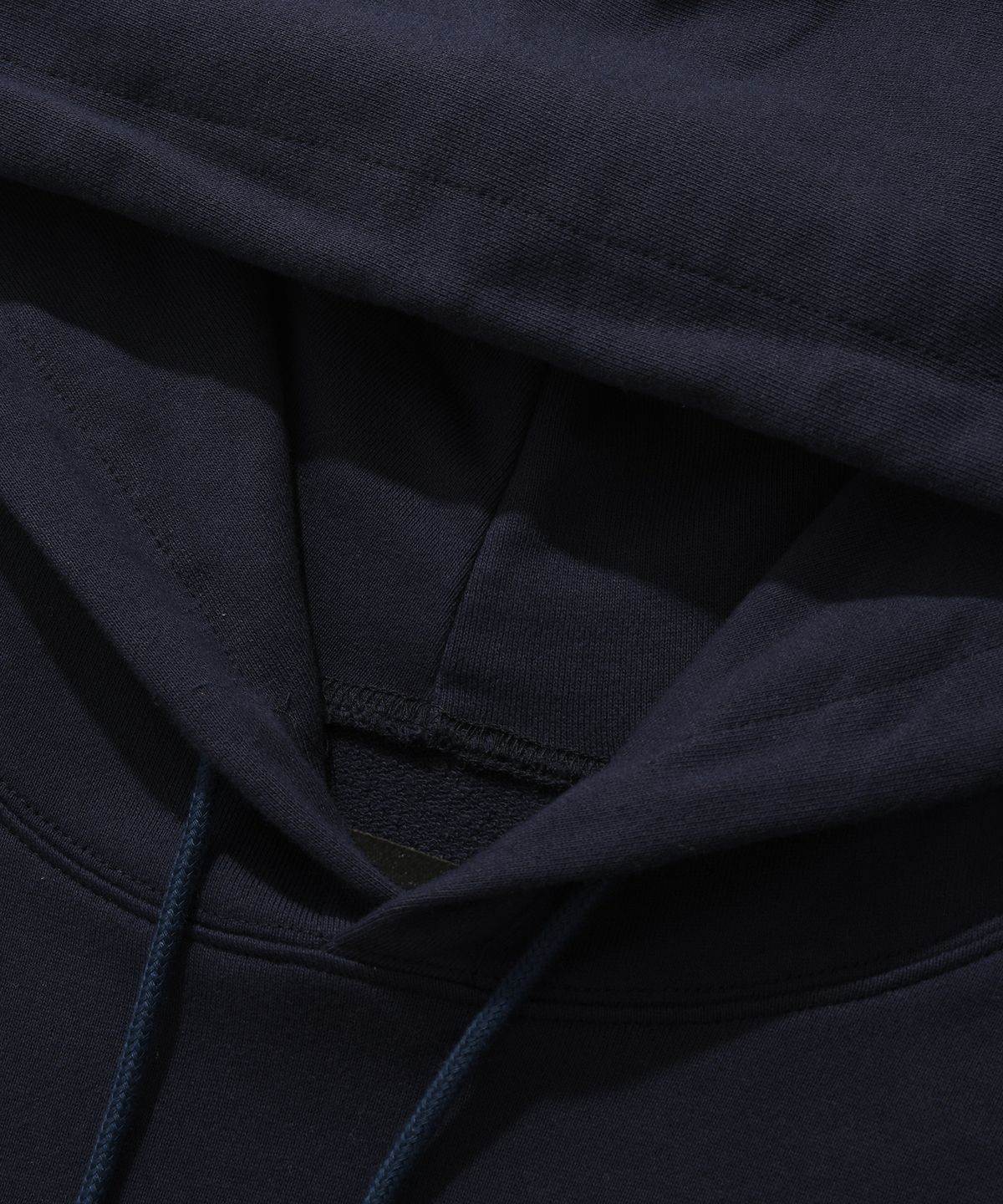스웨이드(SUADE) HANDLOGO HOODIE [DARK NAVY]
