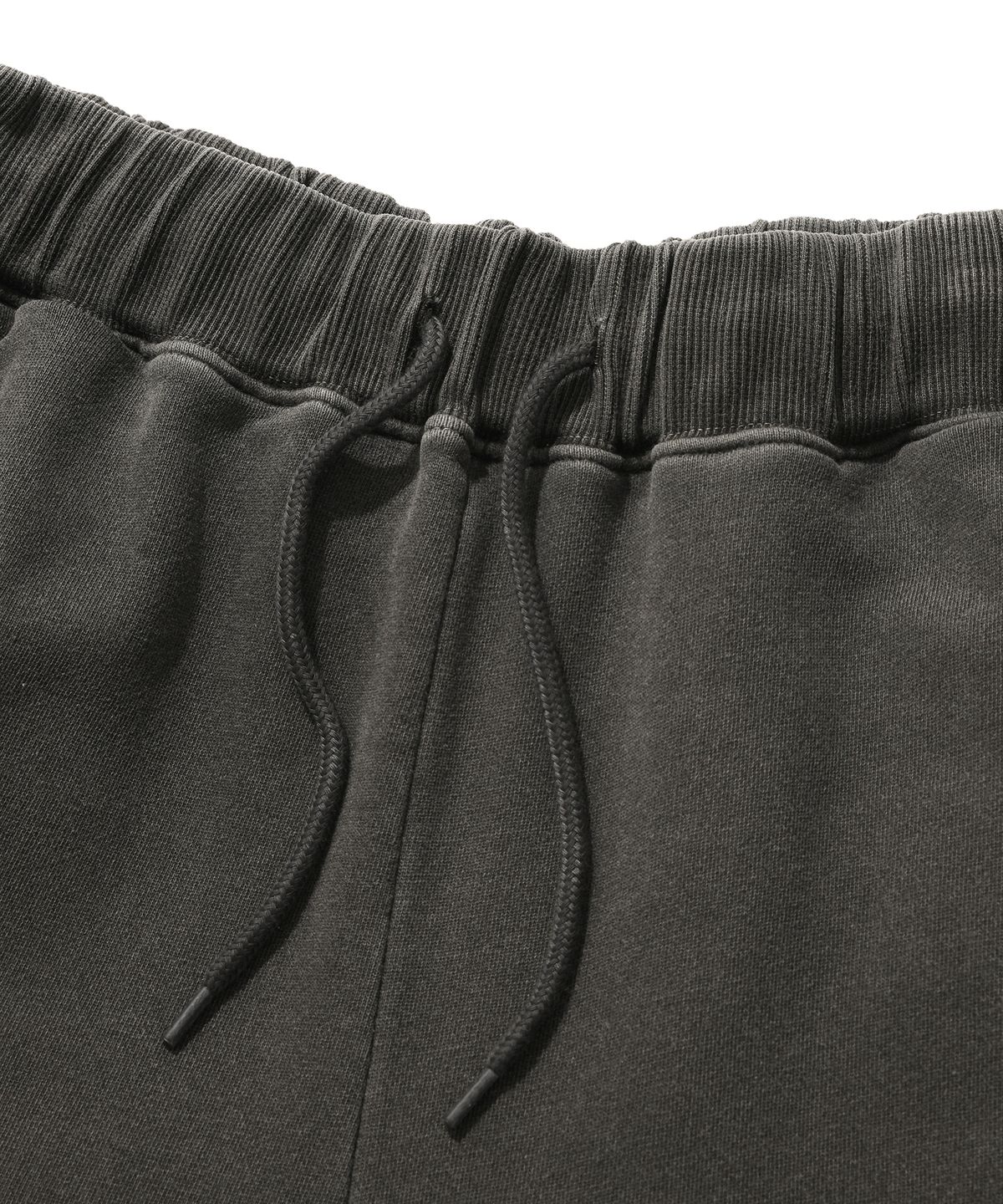 스웨이드(SUADE) WASHED LOGO PANTS [PIGMENT BLACK]