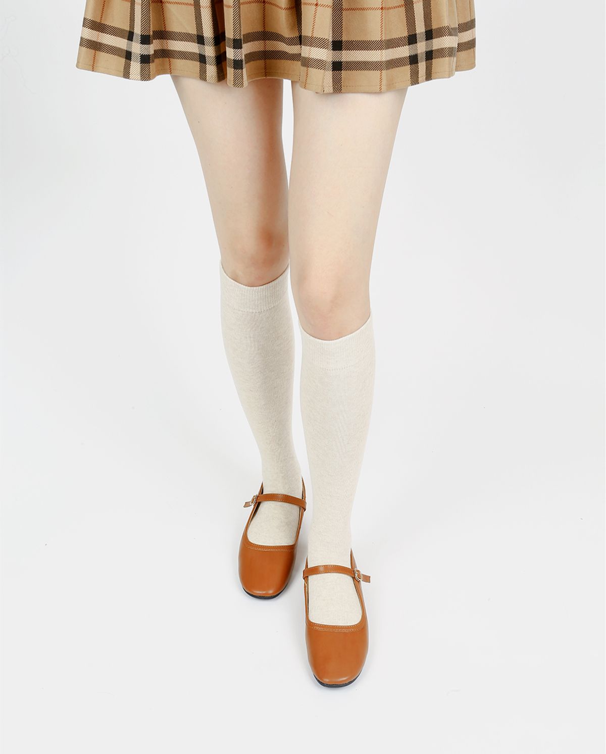 삭스에이(SOCKSA) [2PACK]흘러내림 없는 쫀쫀 밴드 니삭스 오버니삭스 구멍안나는 시그니처 무지 도톰 6색상