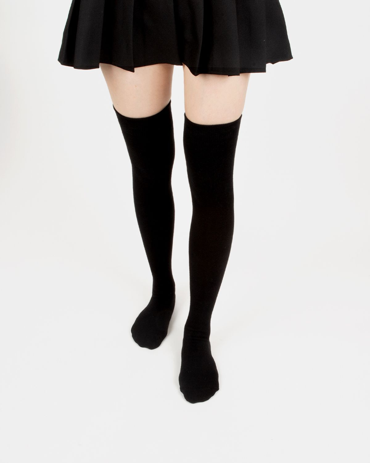 삭스에이(SOCKSA) [2PACK]흘러내림 없는 쫀쫀 밴드 니삭스 오버니삭스 구멍안나는 시그니처 무지 도톰 6색상
