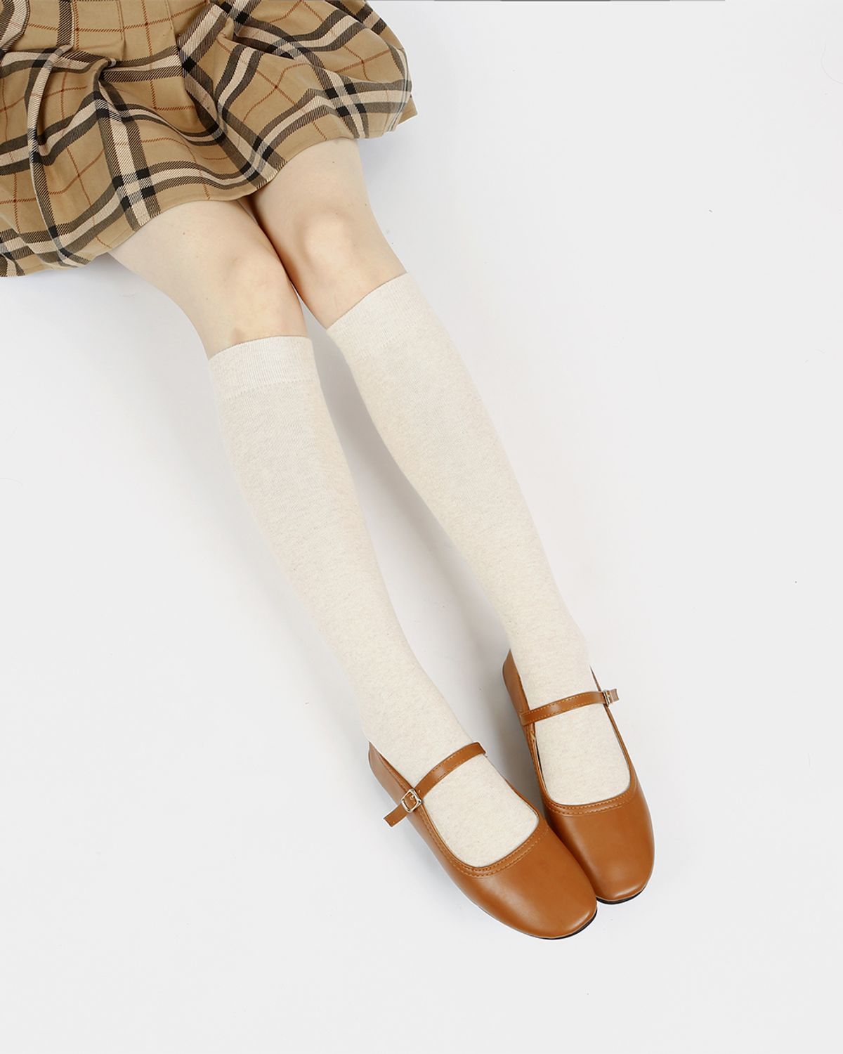 삭스에이(SOCKSA) [2PACK]흘러내림 없는 쫀쫀 밴드 니삭스 오버니삭스 구멍안나는 시그니처 무지 도톰 6색상