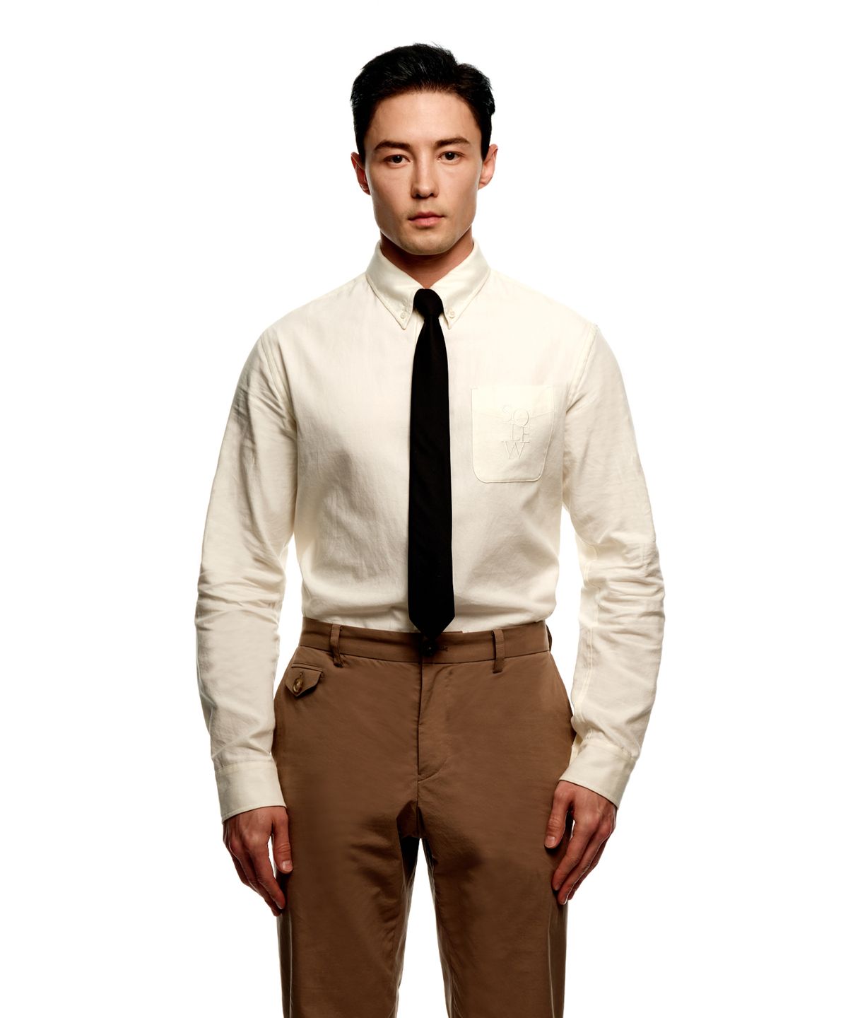 소루(SOLEW) 옥스포드 버튼 다운 셔츠_크림
