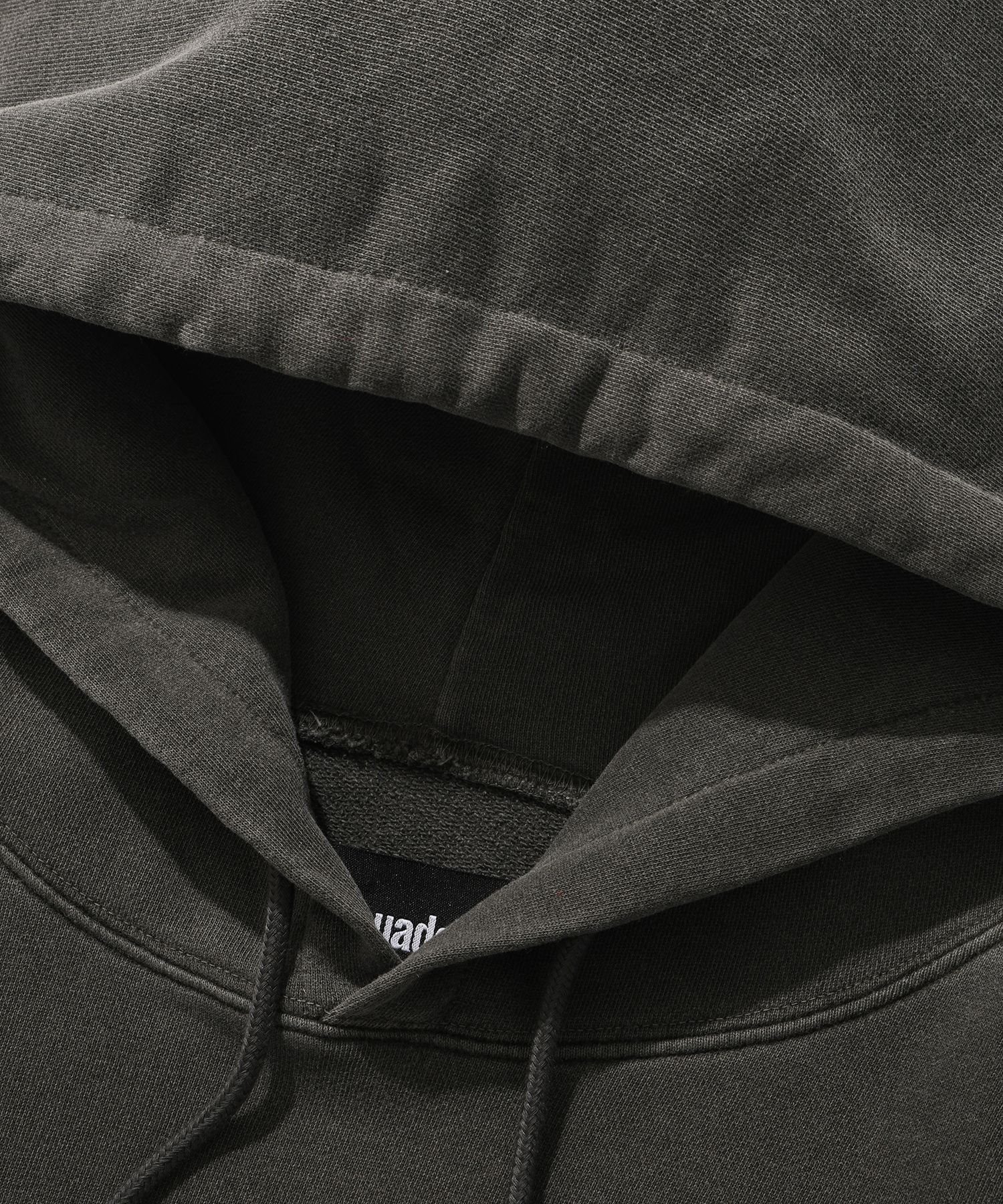 MUSINSA | SUADE WASHED LOGO HOODIE [PIGMENT BLACK]
