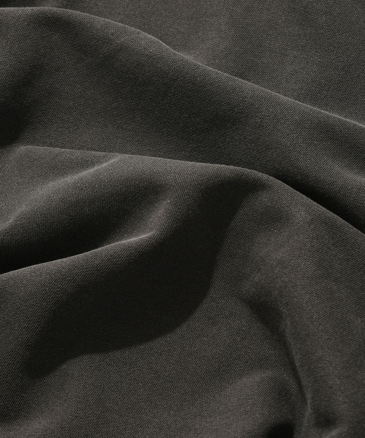 스웨이드(SUADE) WASHED LOGO HOODIE [PIGMENT BLACK]