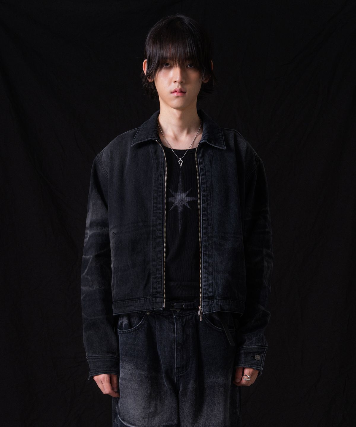 이우가마카라스(IUGAMAKARAS) Wrinkle Washed Denim Jacket (Black)