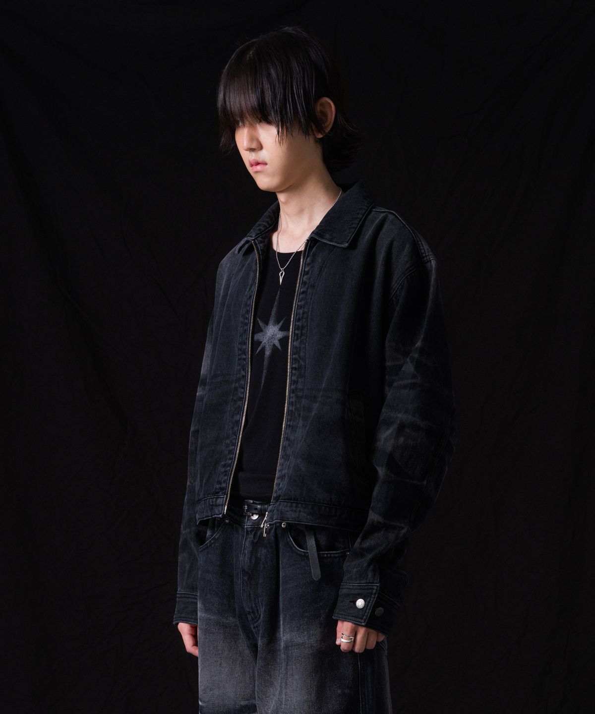 이우가마카라스(IUGAMAKARAS) Wrinkle Washed Denim Jacket (Black)